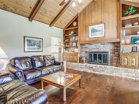 2nd image of 231 Canyon Valley Dr