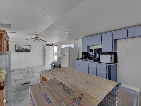 2nd image of 11603 Elizabeth Dr