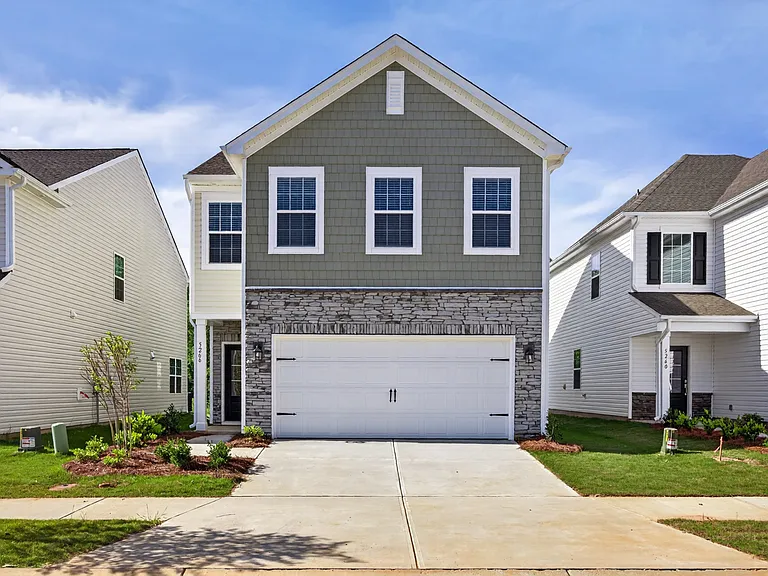 5266 Amaryllis Way — Photo 3