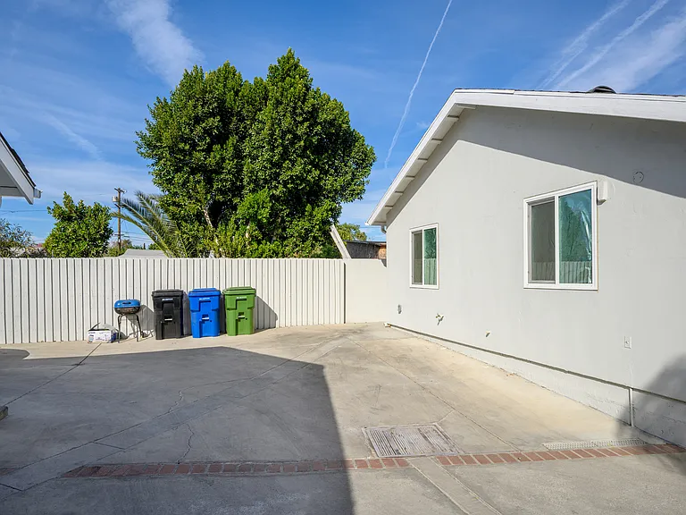 9031 El Dorado Ave — Photo 20