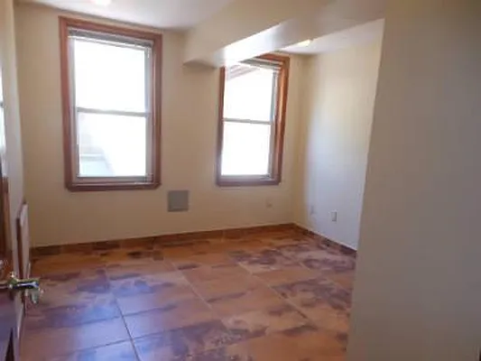 Rented by Urban Realty NYC | media 53