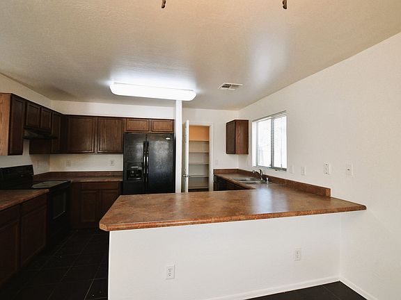 3rd image of 23522 N Wilderness Way