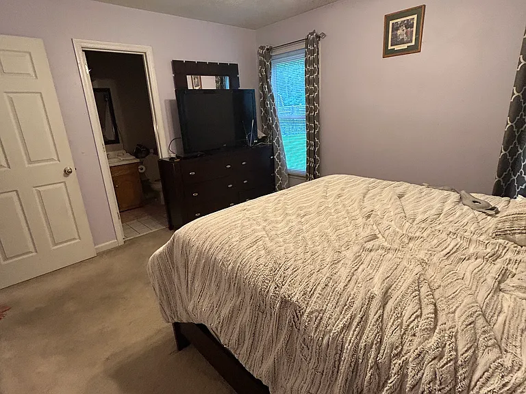 197 Sanders Dr — Photo 8