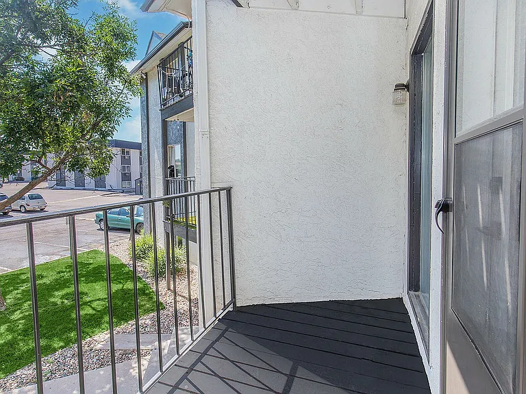 2 Bedroom