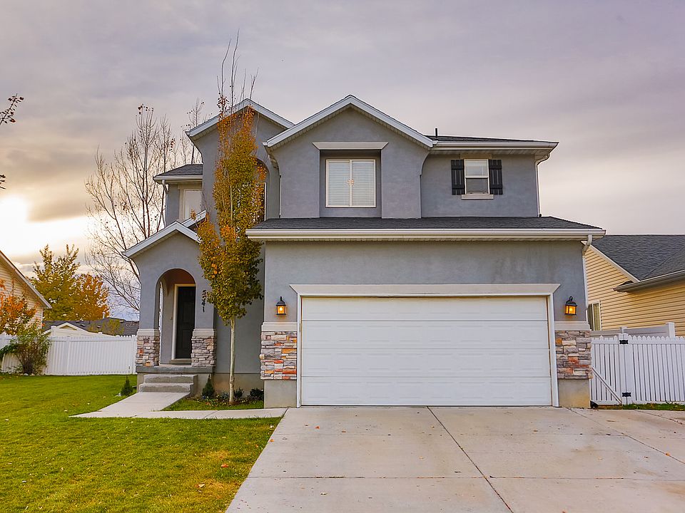 1st image of 5541 N Geneva Way