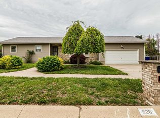 526 Wheatland Dr, Junction City, KS 66441