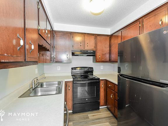 4th image of 403 Kelsey Dr