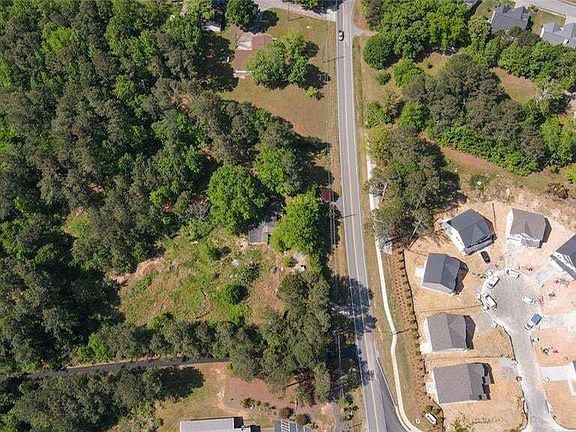 3rd image of 2199 Sunny Hill Rd