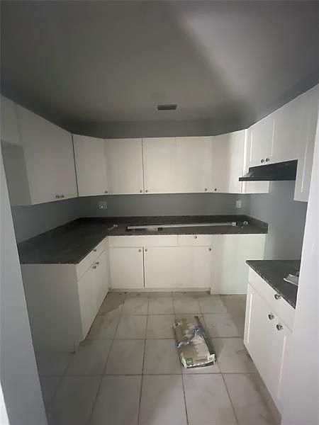 1st image of 403 NW 32nd Ct APT 204