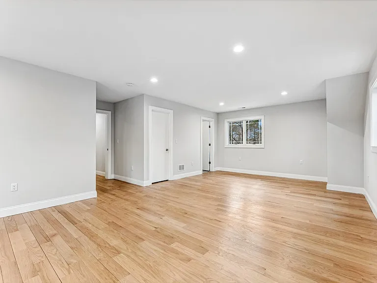 25 Jones Ct — Photo 37