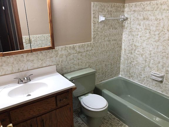 3rd image of 1660 10th Ave APT 2
