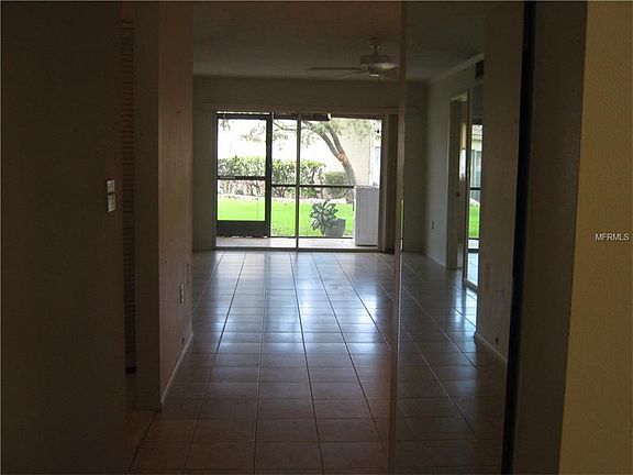 2nd image of 2522 Clubhouse Dr Unit 104