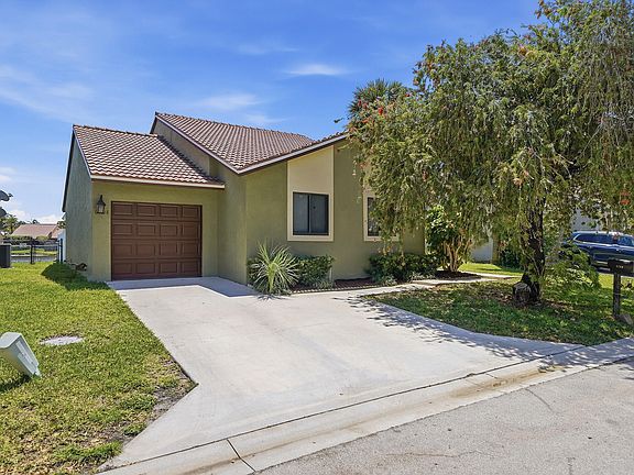 2nd image of 6208 Country Fair Circle