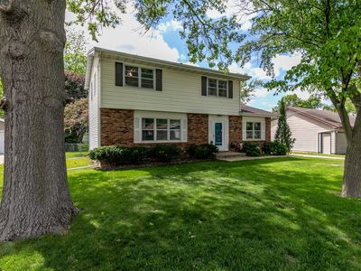 500 8th St, Waukee, IA, 50263