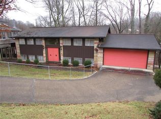 1420 Wilkie Dr, Charleston, WV 25314