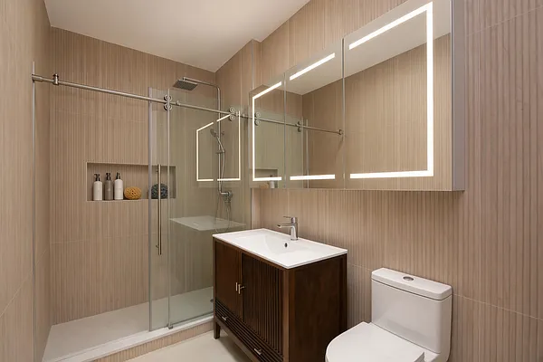Bathroom, photo 3