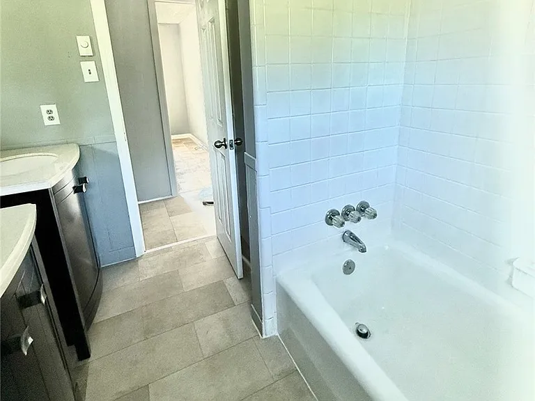 808 Mockingbird Hill Rd — Photo 13