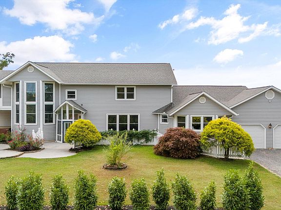 5th image of 1491 Shenandoah Way
