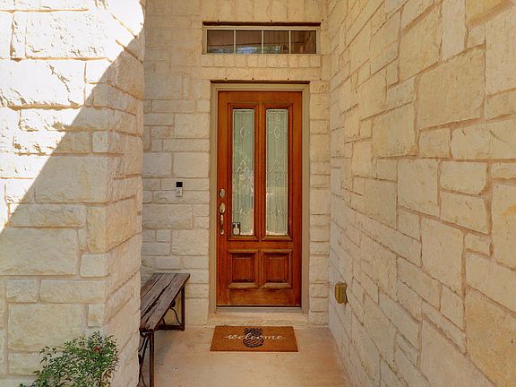 2nd image of 3521 Pine Needle Cir