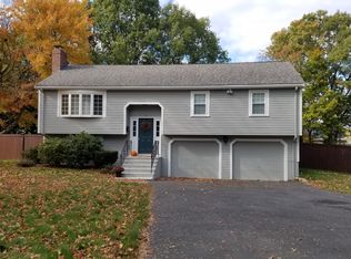 41 Hemlock St, East Walpole, MA 02032