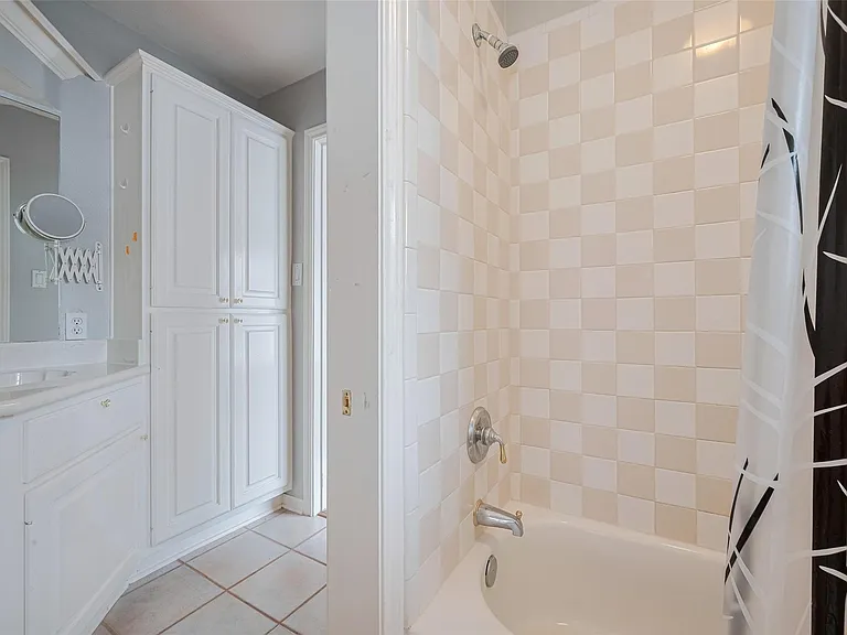 5302 Fayette St — Photo 19