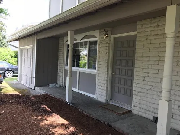 272 146th Pl NE, Bellevue, WA 98007