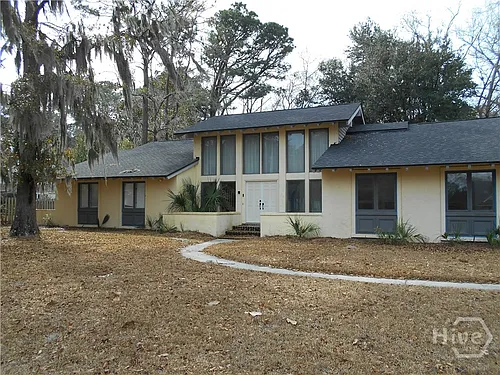 129 Dutch Island Dr Photo 1