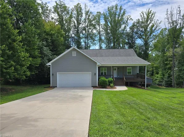 2513 Mill Brook Trl, Kernersville, NC 27284