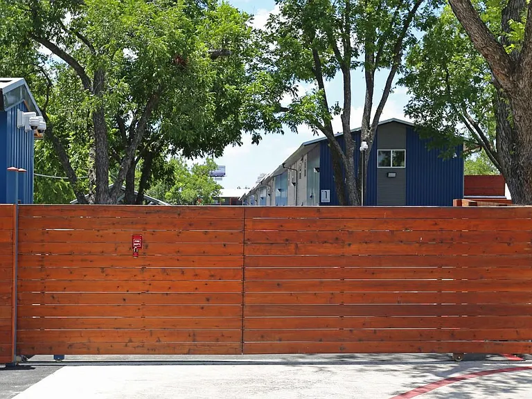 Axiom Apartments — Photo 11