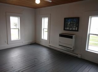 200 E Montcalm St APT 3, Greenville, MI 48838