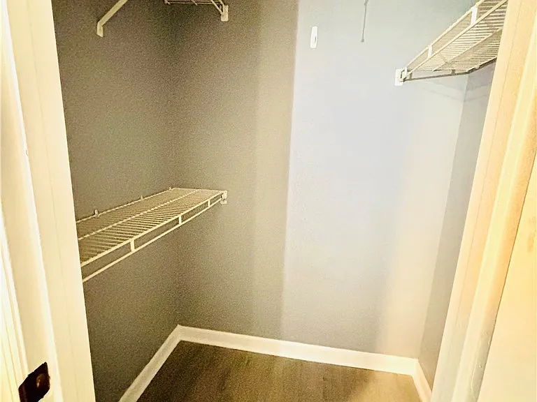 108 Barrington Dr #1 — Photo 16