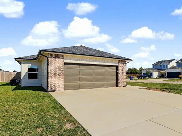 12964 E Willowgreen St, Wichita, KS 67230