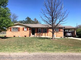 804 N 17th St, Memphis, TX 79245