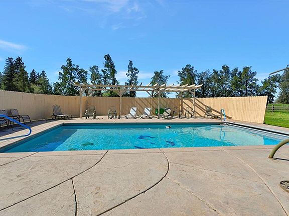 3rd image of 1741 U St