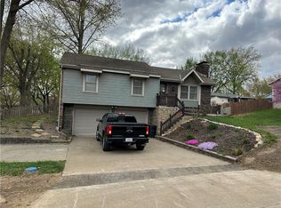 5502 Pershing Rd, Saint Joseph, MO 64505