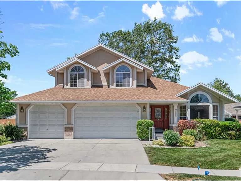 4630 S Stockbridge Ln — Photo 1