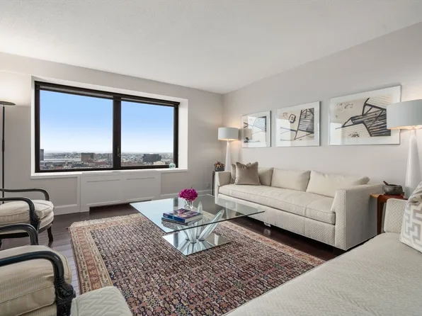85 E India Row APT 28F, Boston, MA 02110