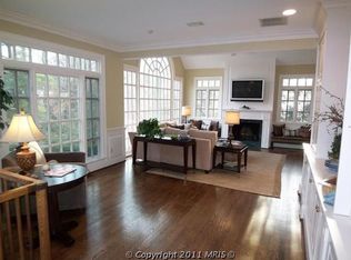 1005 Woburn Ct, Mc Lean, VA 22102