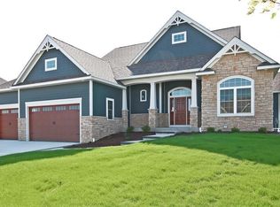 7933 Creek View Ln, Mount Pleasant, WI 53406