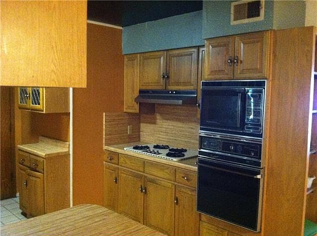 2nd image of 350 Langton Dr