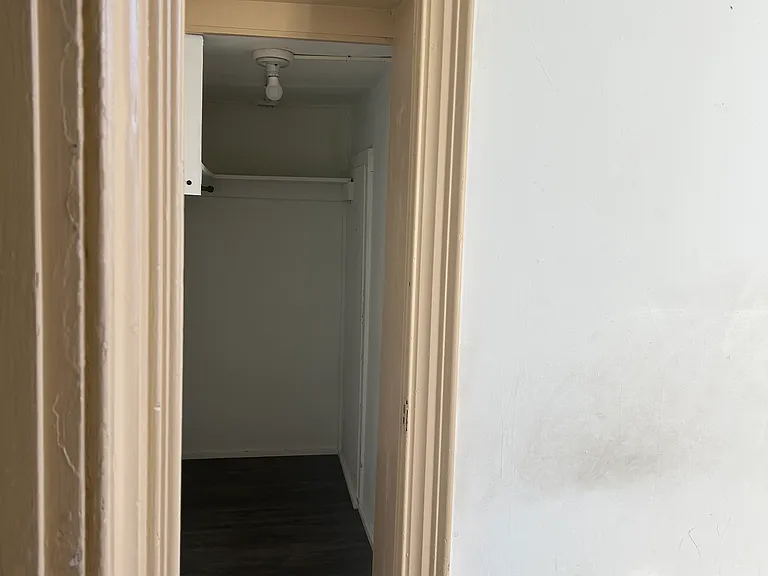 416 Main St #4 — Photo 5