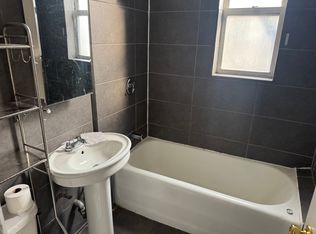 415 E 16th St #G9, Brooklyn, NY 11226