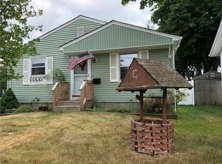 73 Everett St, Pawtucket, RI 02861