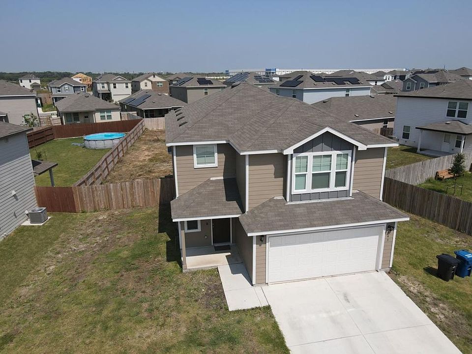 1st image of 543 Retama Pl