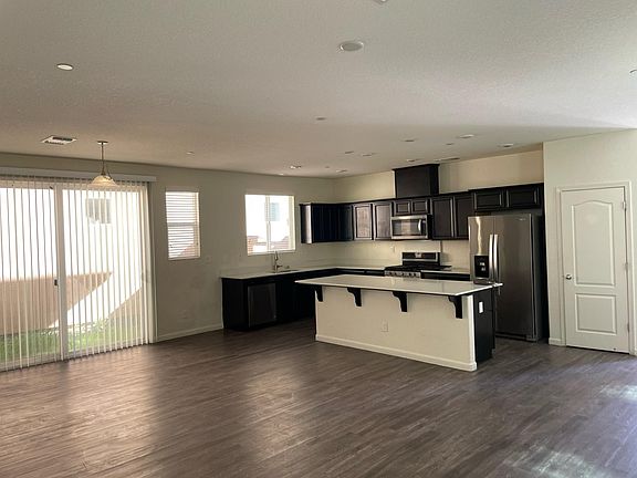 2nd image of 2995 Club Center Dr