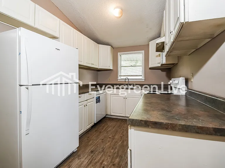 8256 Southaven Cir W — Photo 8