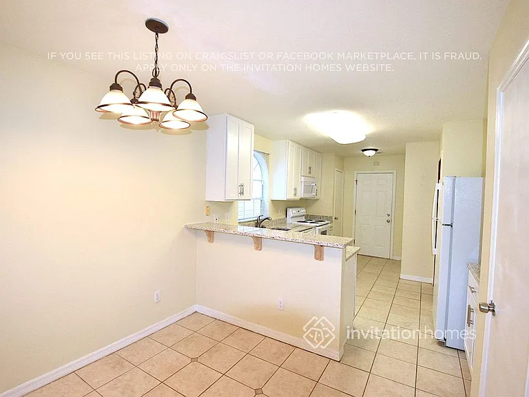 1603 Chatham Cir — Photo 5