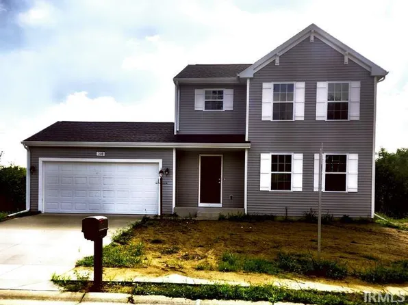 306 Shamrock Dr, North Liberty, IN 46554