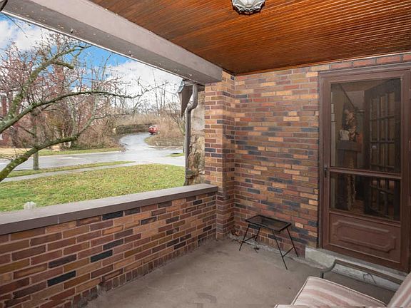 2nd image of 3368 Meyer Pl