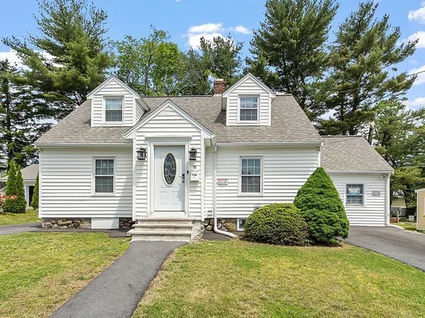 11 Woekel Ter, Methuen, MA 01844